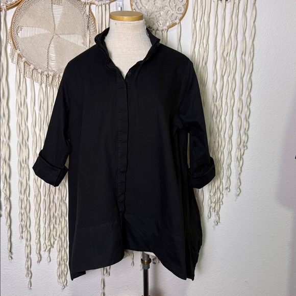 PLANET by Lauren G Black Button Down Front Mochneck Swing Top Size 1 - Picture 2 of 14